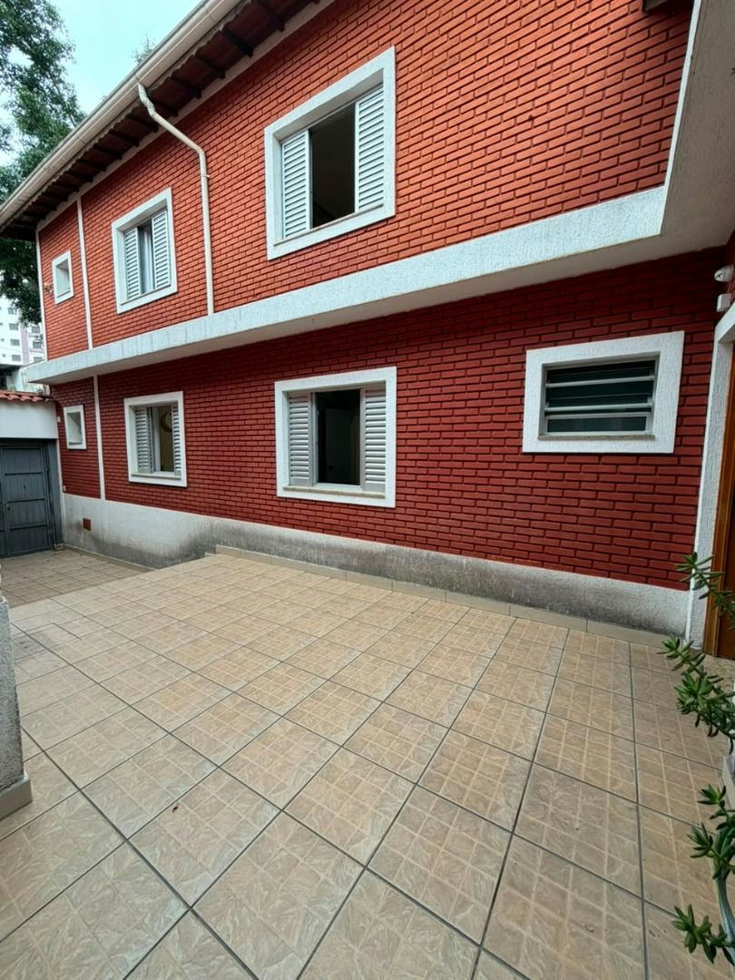 Sobrado em Vila Libanesa - 210m² | 3 dormitórios | 2 vagas - miniatura 3