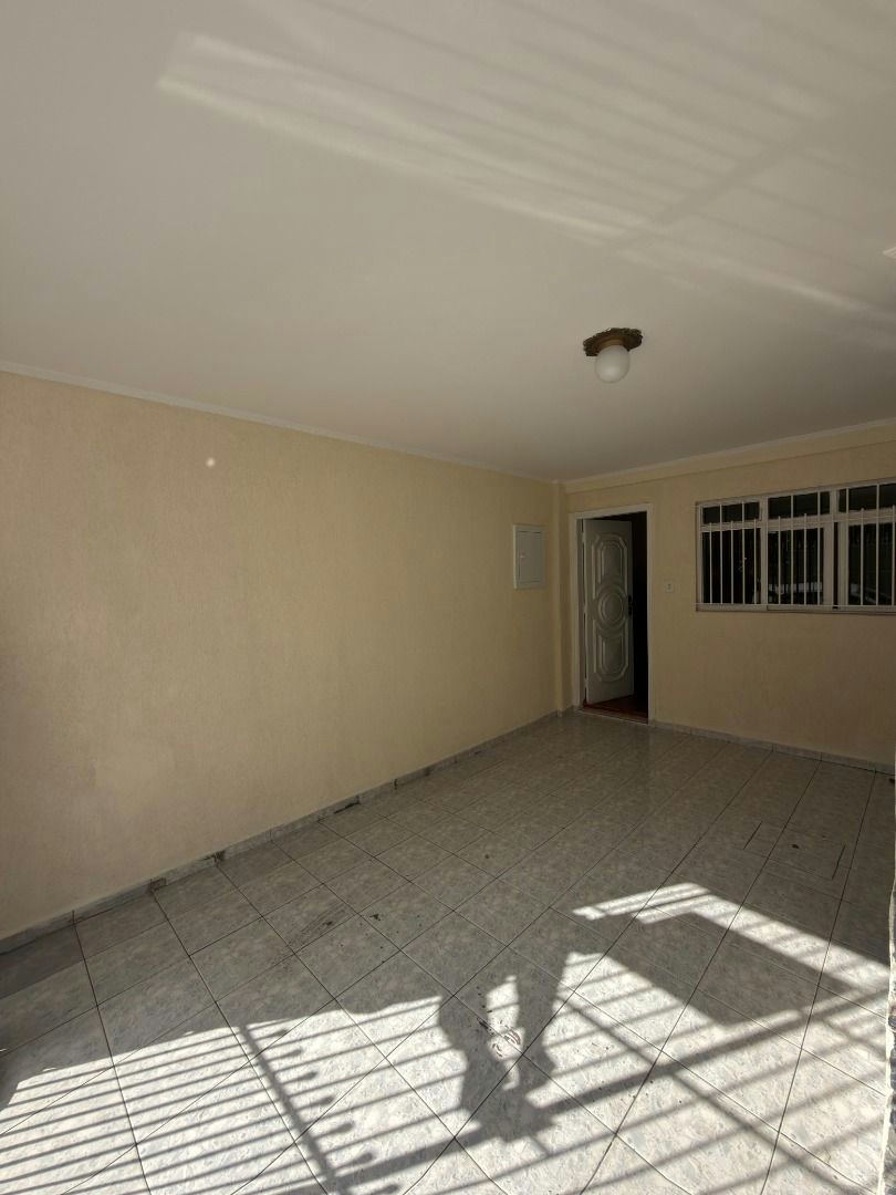 Sobrado em Vila Ema - 120m² | 4 dormitórios | 1 vaga - miniatura 5