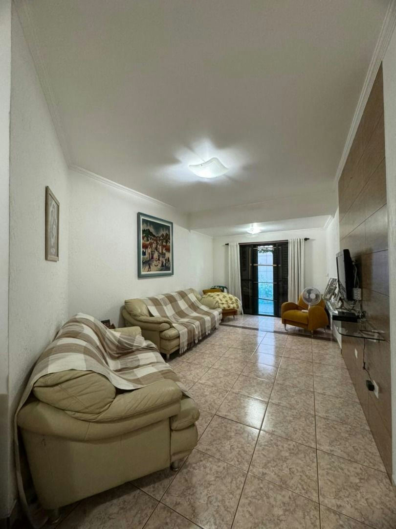 Sobrado em Vila Alpina - 302m² | 5 dormitórios | 2 vagas - miniatura 4