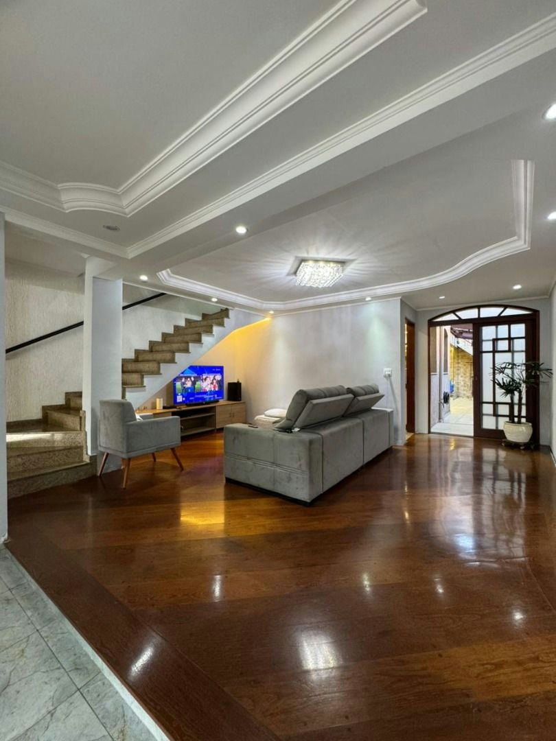 Sobrado em Jardim Ângela (Zona Leste) - 240m² | 3 dormitórios | 2 vagas - miniatura 3