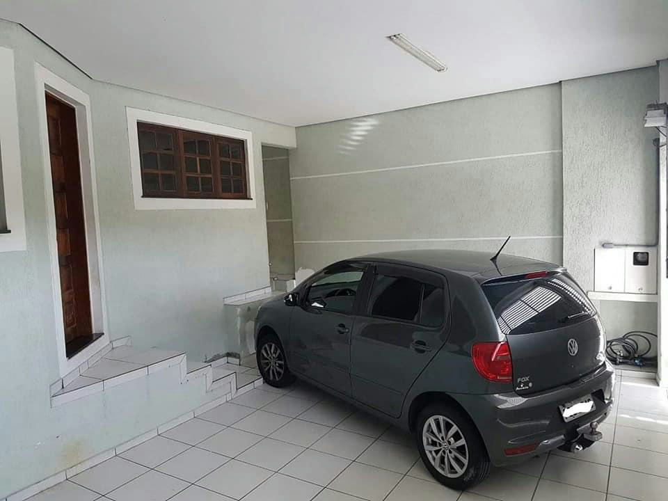 Sobrado em Vila Cleonice - 250m² | 4 dormitórios | 3 vagas - miniatura 3