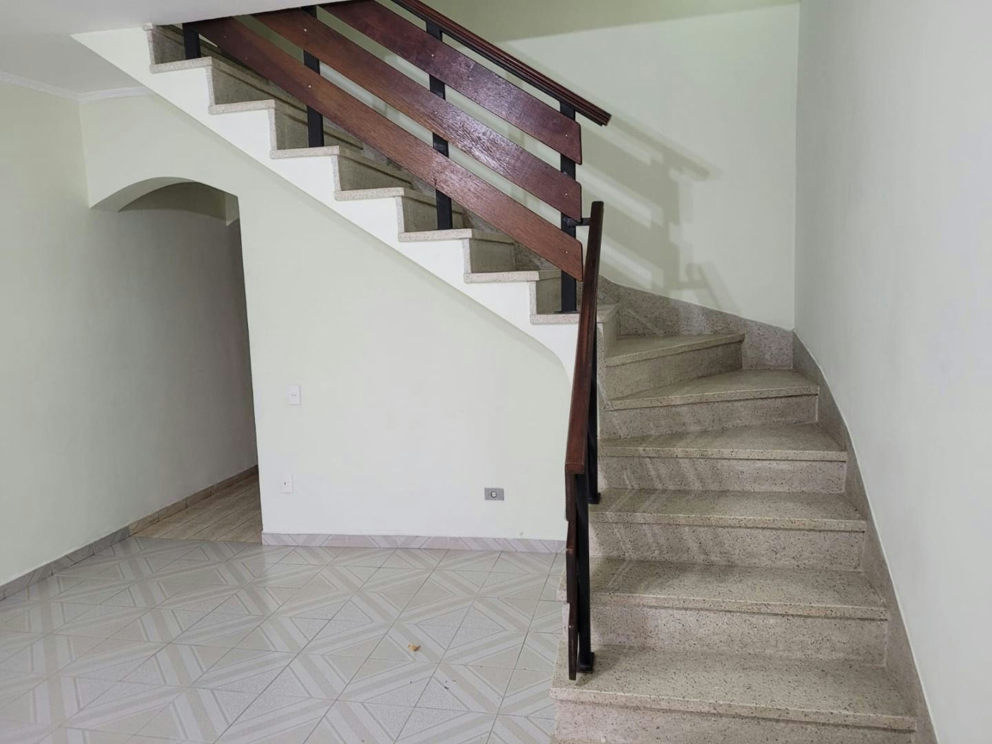 Sobrado em Parque São Lucas - 150m² | 3 dormitórios | 4 vagas - miniatura 3