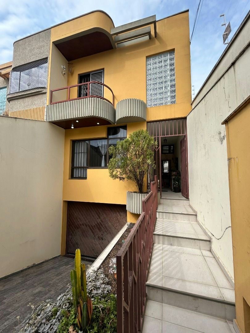 Sobrado em Vila Zelina - 134m² | 3 dormitórios | 4 vagas - miniatura 2