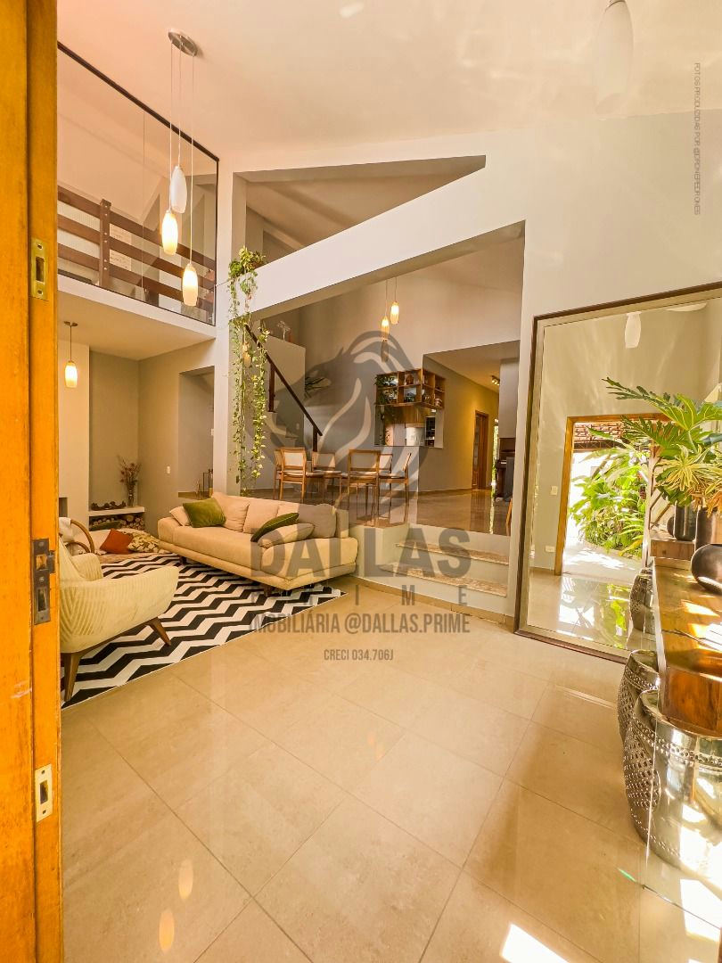 Casa em Bosque da Saúde - 325m² | 3 dormitórios | 4 vagas - miniatura 3