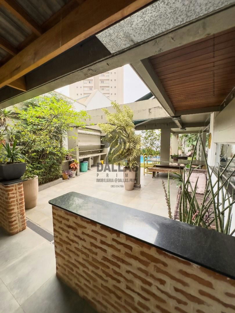Sobrado em Parque da Mooca - 300m² | 3 dormitórios | 3 vagas - miniatura 5