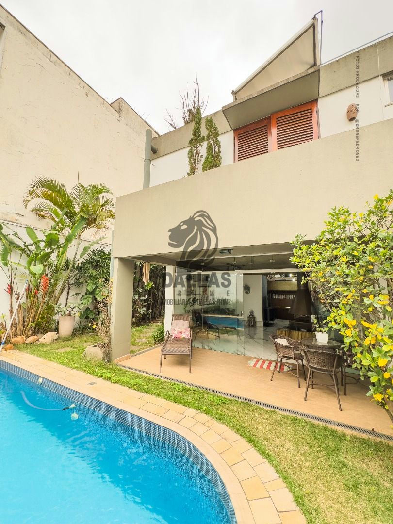 Sobrado em Parque da Mooca - 300m² | 3 dormitórios | 3 vagas - miniatura 2