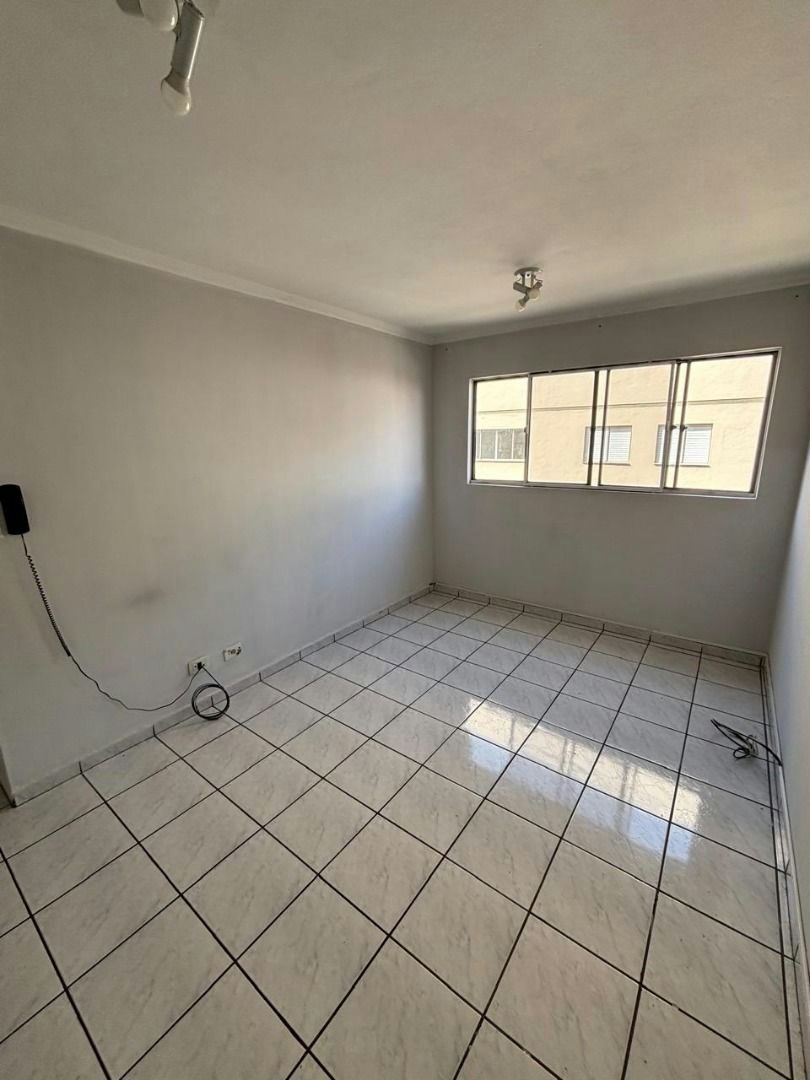 Apartamento em Vila Alpina - 58m² | 2 dormitórios | 1 vaga - miniatura 2