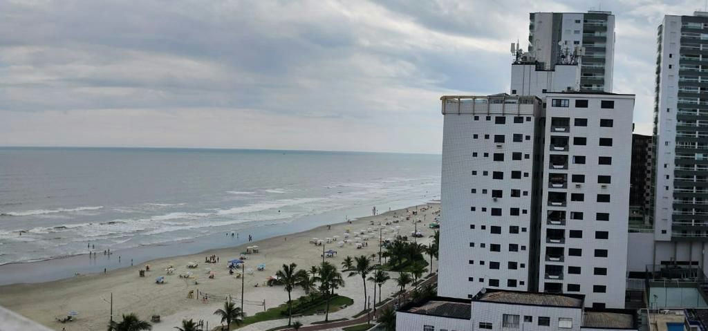 Apartamento em Vilamar - 43m² | 1 dormitório | 1 vaga - miniatura 2