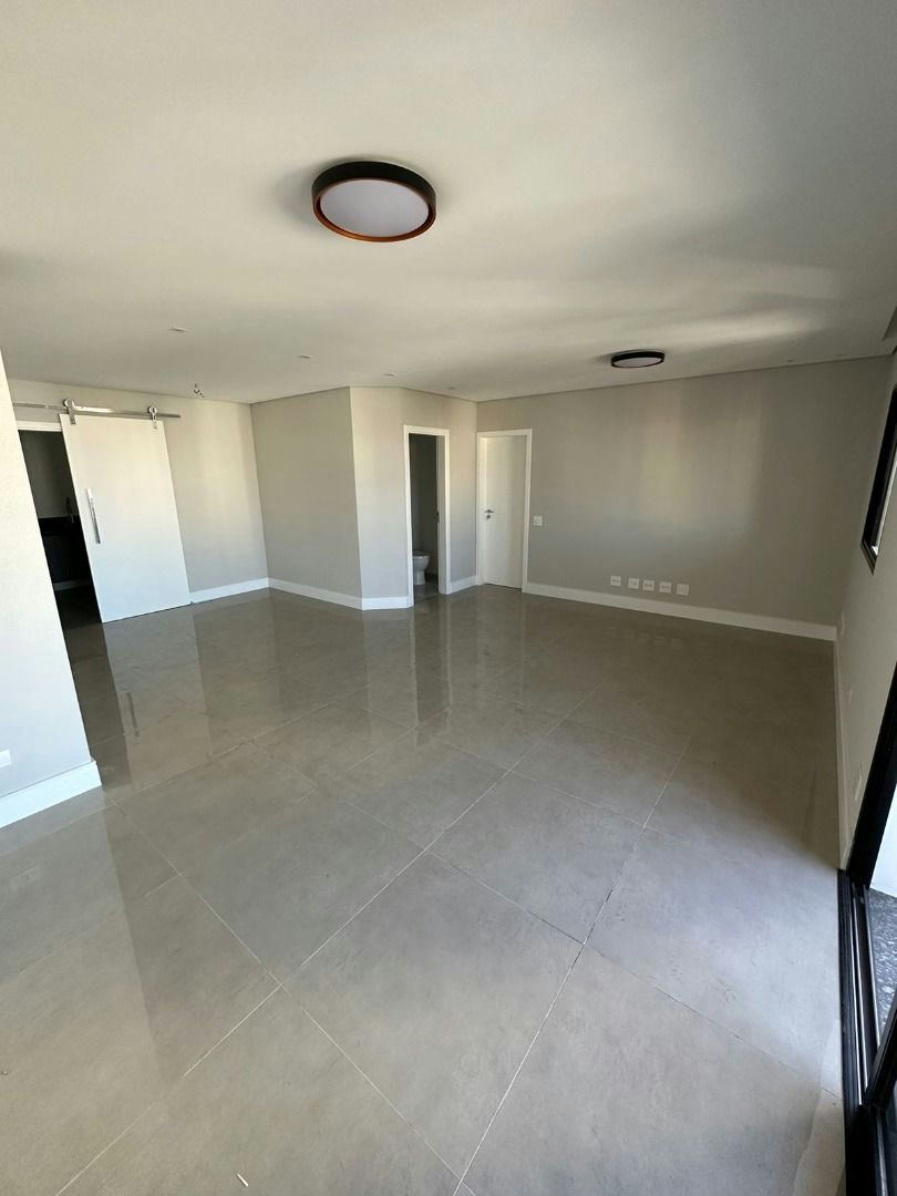 Apartamento em Vila Regente Feijó - 125m² | 3 dormitórios | 3 vagas - miniatura 3