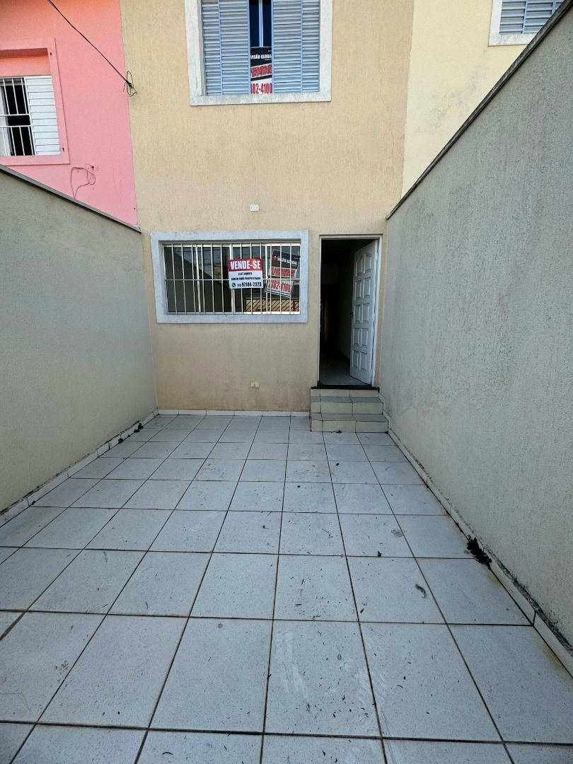 Sobrado em Jardim Piqueroby - 90m² | 2 dormitórios | 1 vaga - miniatura 2