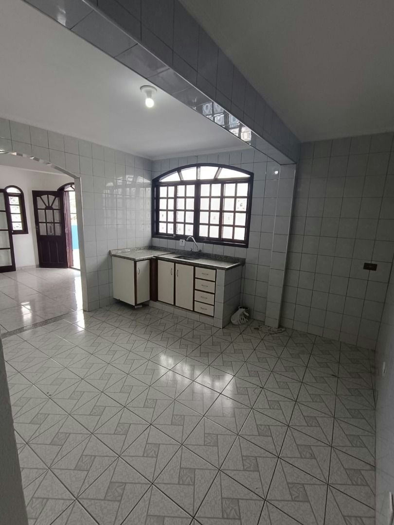Sobrado em Vila Alpina - 279m² | 7 dormitórios | 7 vagas - miniatura 3