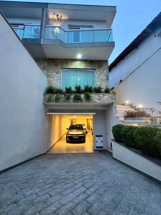 Sobrado em Vila Lúcia - 234m² | 3 dormitórios | 5 vagas - miniatura 4