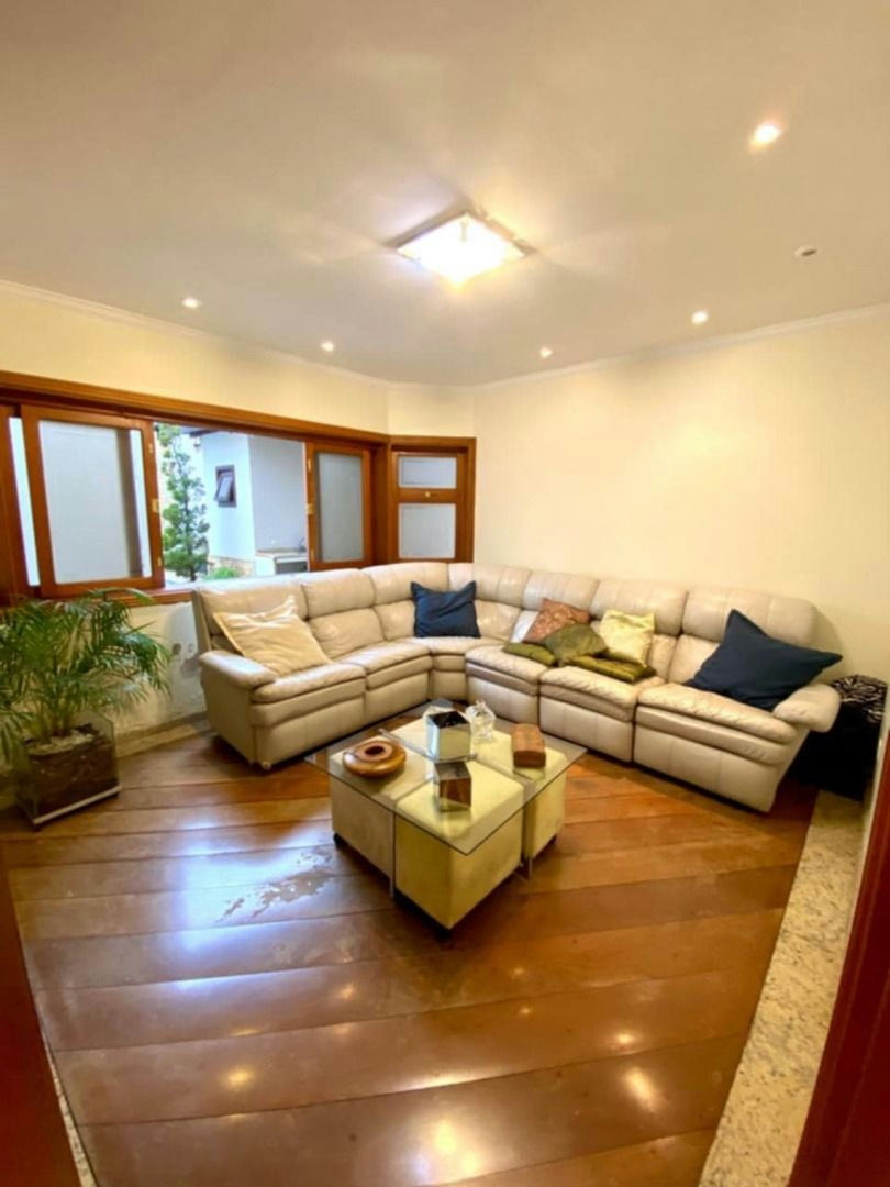 Sobrado em Vila Lúcia - 380m² | 4 dormitórios | 5 vagas - miniatura 3