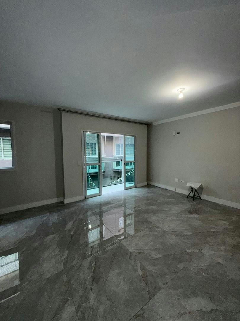 Sobrado em Vila Invernada - 170m² | 3 dormitórios | 3 vagas - miniatura 4