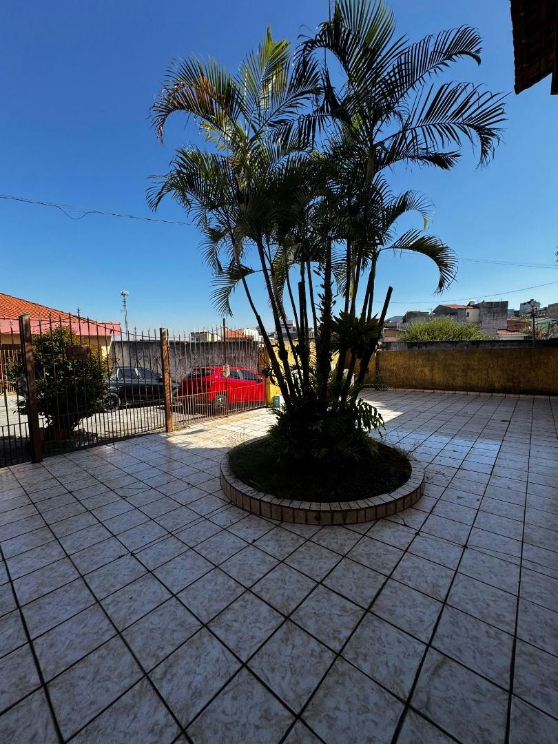Sobrado em Vila Virginia - 210m² | 3 dormitórios | 12 vagas - miniatura 3