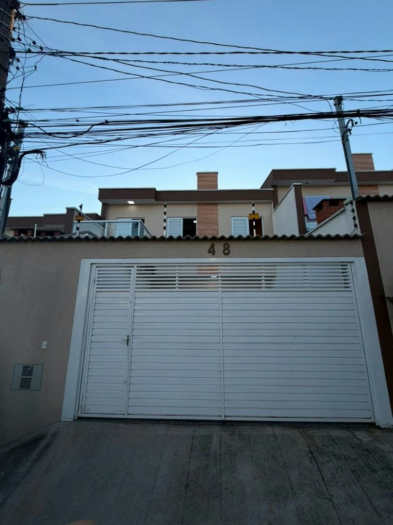 Sobrado em Vila Alpina - 92m² | 3 dormitórios | 2 vagas