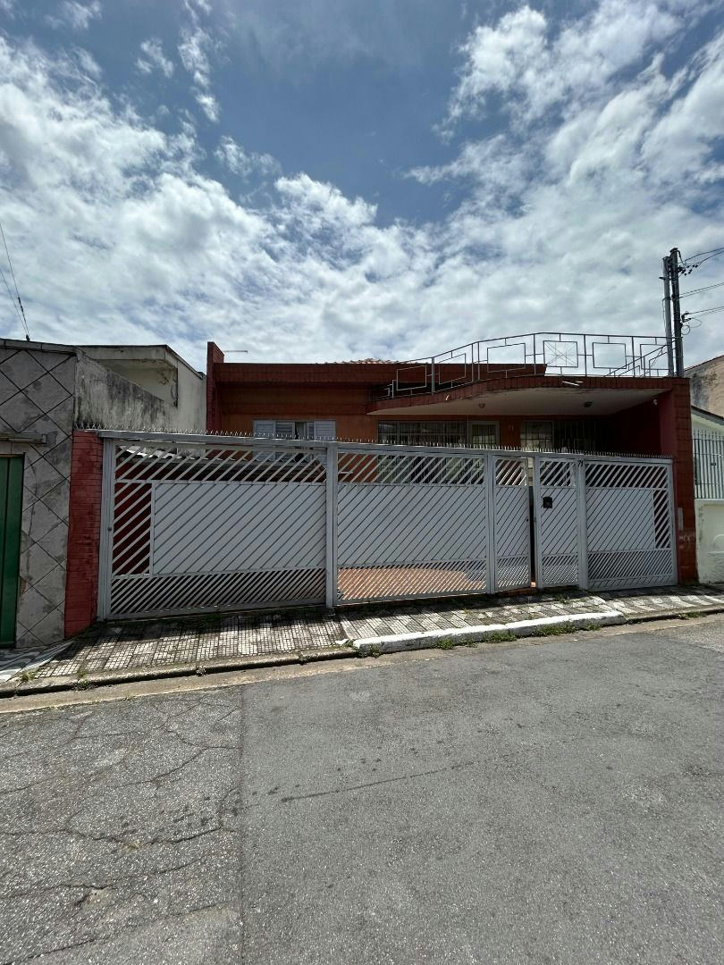 Casa em Vila Oratório - 126m² | 5 dormitórios | 3 vagas