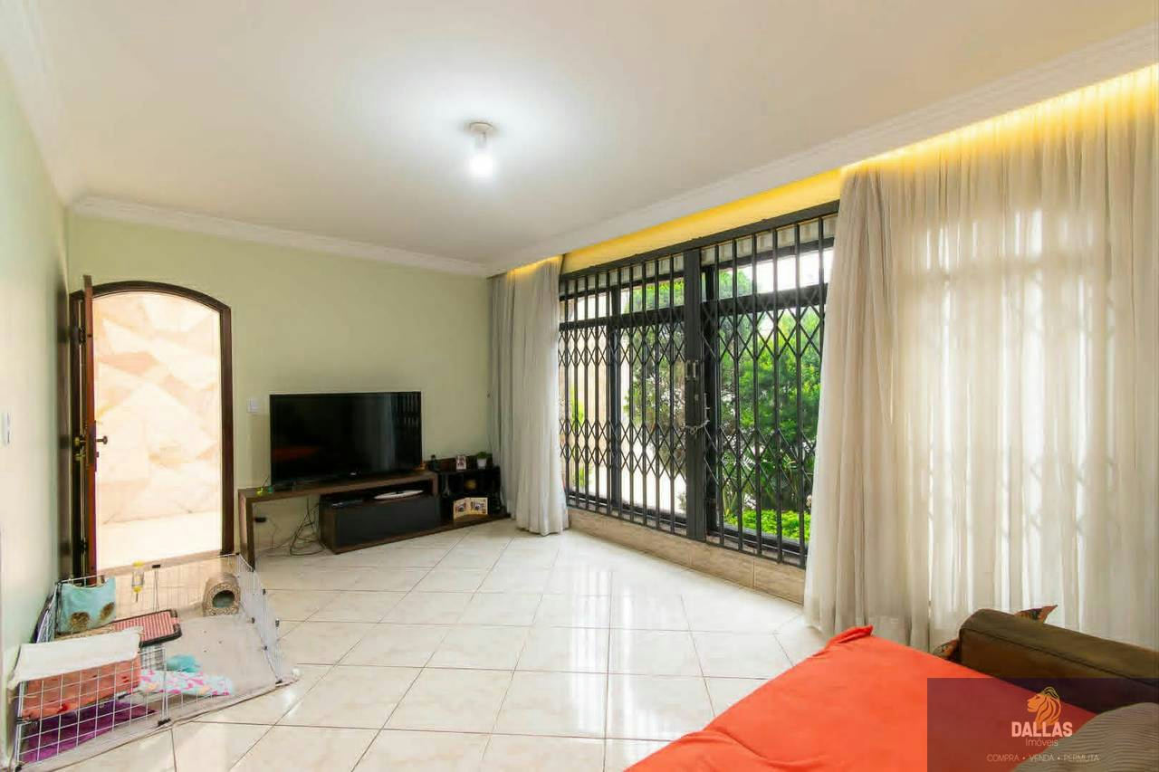 Sobrado em Vila Alpina - 190m² | 5 dormitórios | 5 vagas - miniatura 3