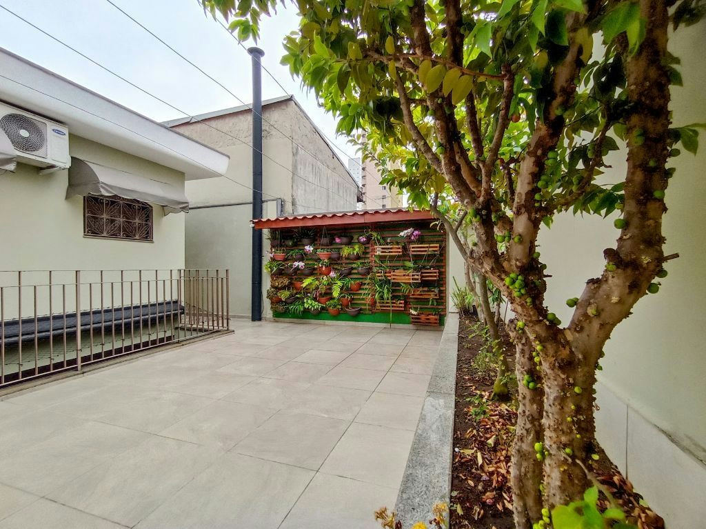 Casa em Vila Santo Estevão - 369m² | 3 dormitórios | 4 vagas - miniatura 2