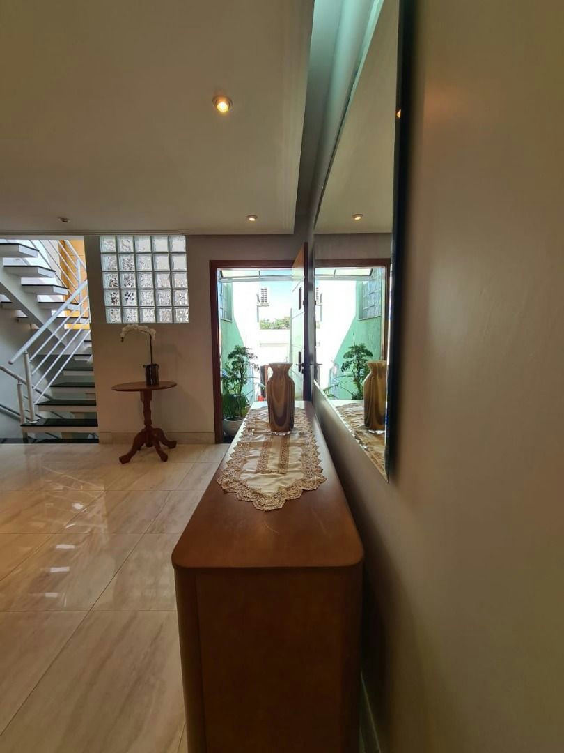 Sobrado em Jardim Maria Estela - 133m² | 3 dormitórios | 2 vagas - miniatura 5