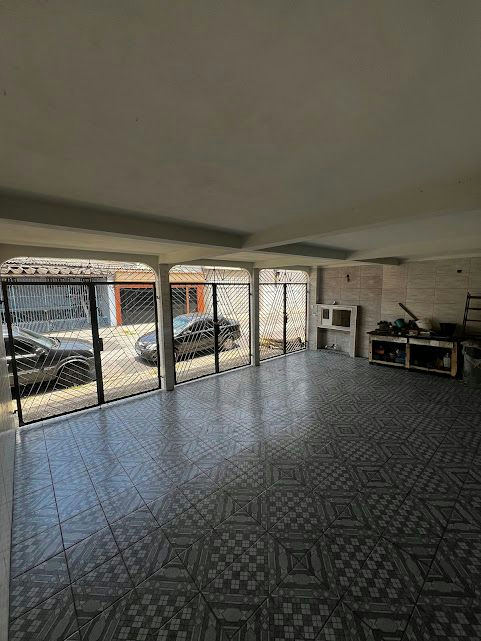 Sobrado em Conjunto Habitacional Barreira Grande - 200m² | 4 dormitórios | 3 vagas - miniatura 5