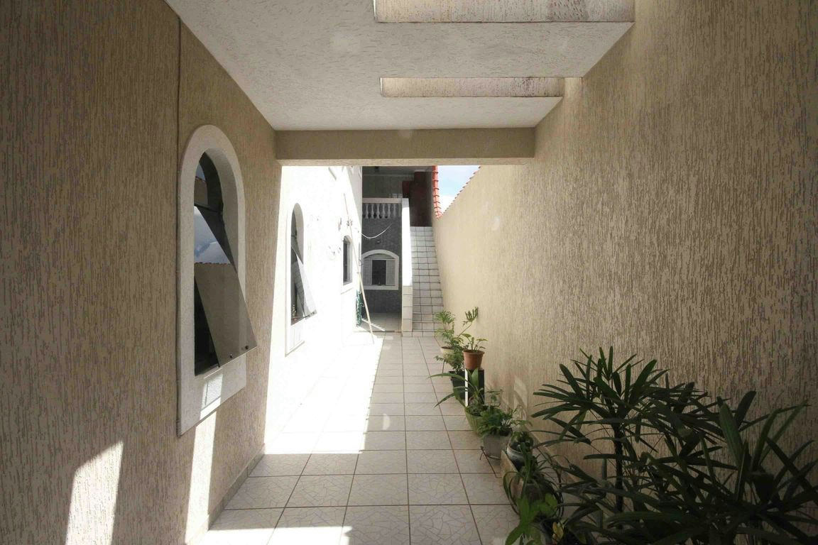 Sobrado em Vila Antonieta - 280m² | 3 dormitórios | 3 vagas - miniatura 5