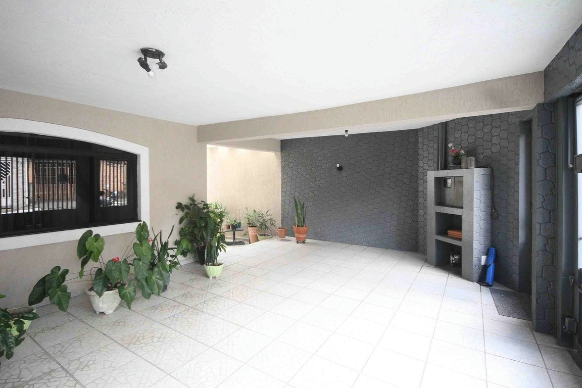 Sobrado em Vila Antonieta - 280m² | 3 dormitórios | 3 vagas - miniatura 2