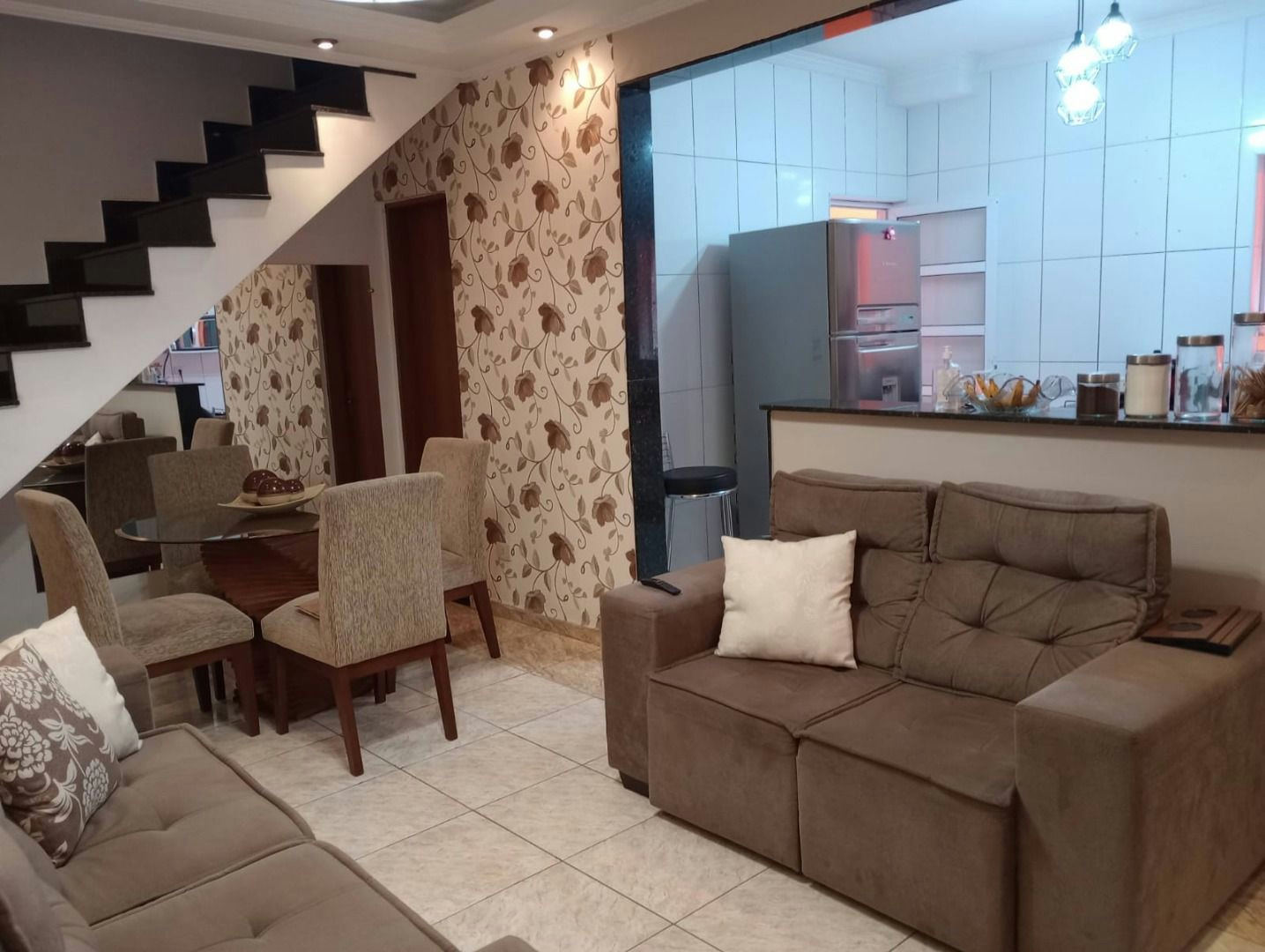 Sobrado em Vila Santo Antônio - 95m² | 3 dormitórios | 2 vagas - miniatura 3