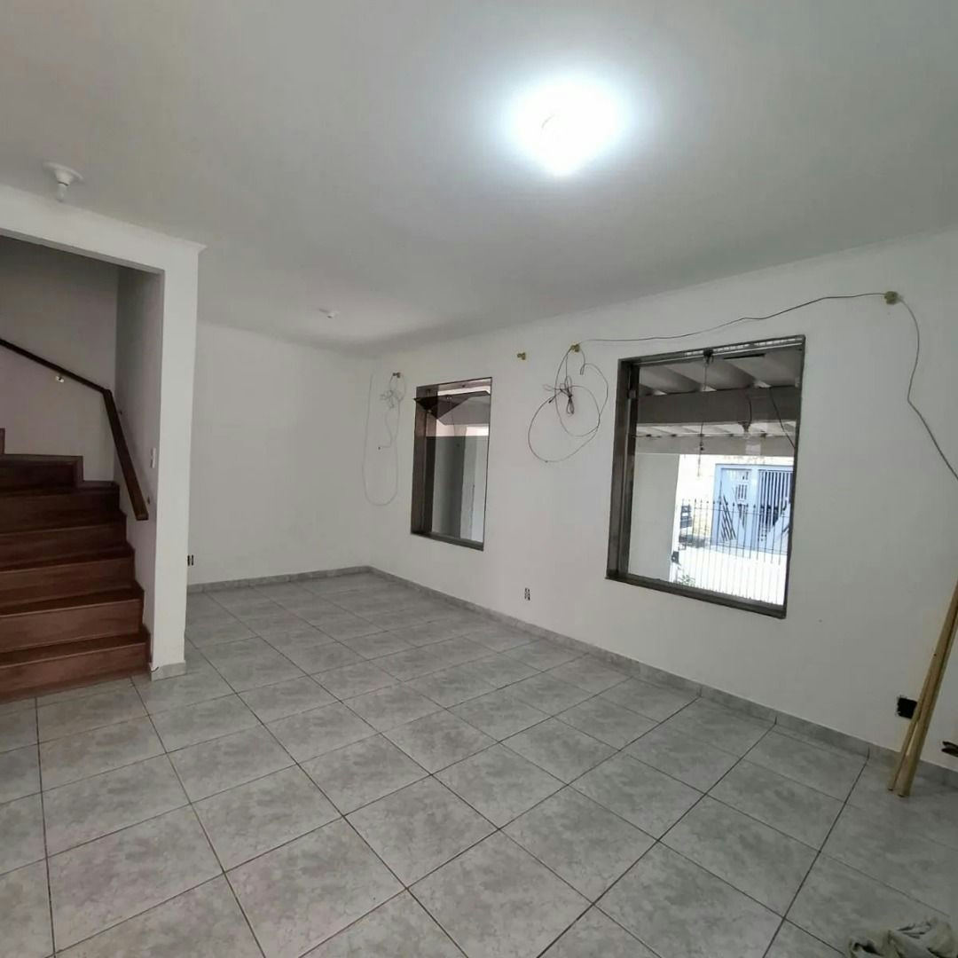 Sobrado em Parque Residencial Oratorio - 140m² | 3 dormitórios | 3 vagas - miniatura 4