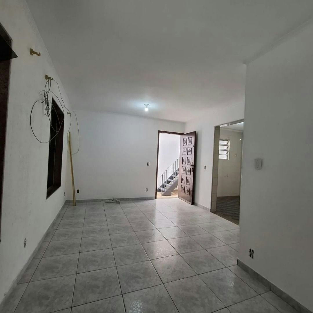Sobrado em Parque Residencial Oratorio - 140m² | 3 dormitórios | 3 vagas - miniatura 5