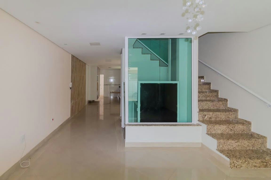 Sobrado em Vila Darli - 120m² | 2 dormitórios | 2 vagas - miniatura 4