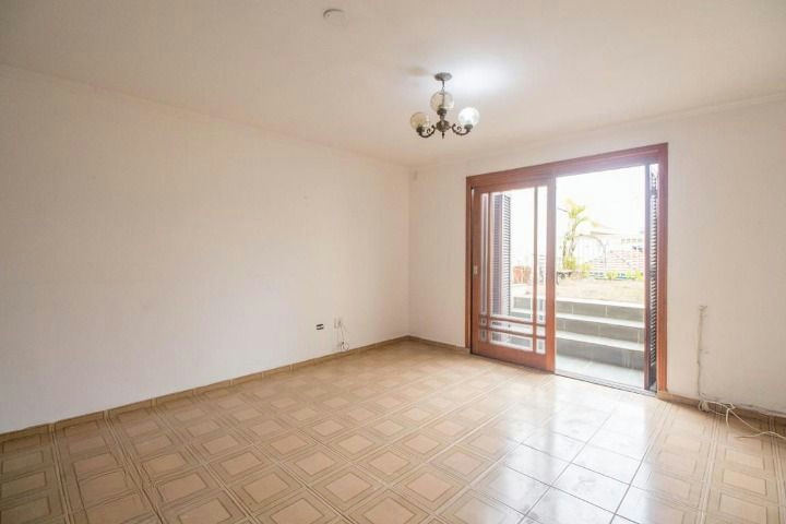 Sobrado em Vila Ema - 200m² | 4 dormitórios | 2 vagas - miniatura 5