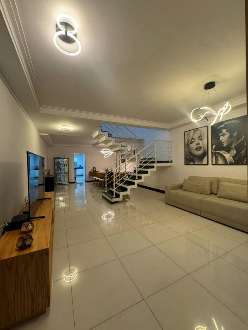 Sobrado em Sítio da Figueira - 270m² | 3 dormitórios | 7 vagas - miniatura 4