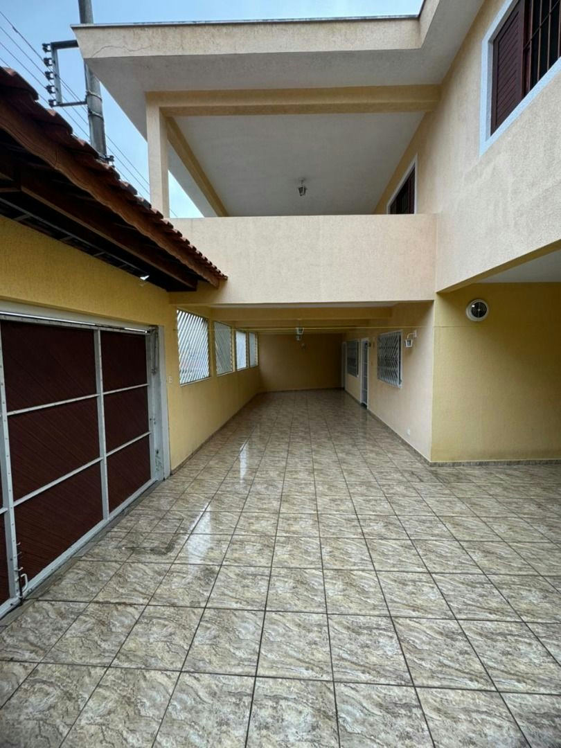 Sobrado em Vila Industrial - 212m² | 3 dormitórios - miniatura 4