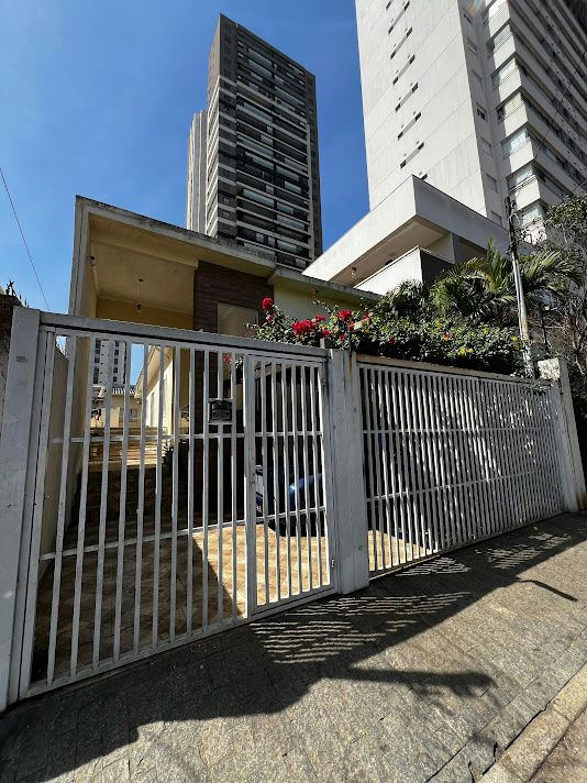 Casa em Tatuapé - 141m² | 3 dormitórios | 2 vagas