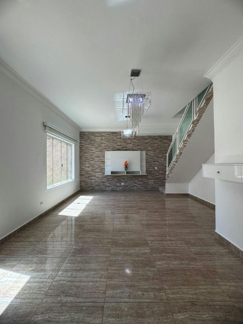 Sobrado em Vila Libanesa - 125m² | 3 dormitórios | 3 vagas - miniatura 2