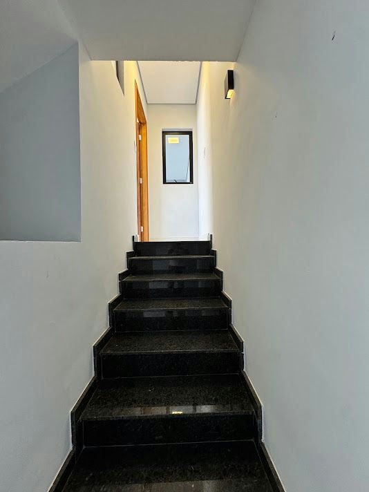 Sobrado em Vila Bertioga - 220m² | 3 dormitórios | 3 vagas - miniatura 5
