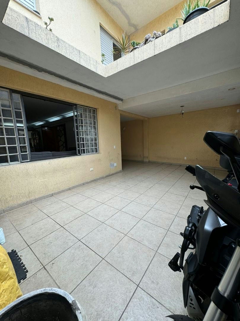 Sobrado em Mooca - 220m² | 4 dormitórios | 3 vagas - miniatura 5