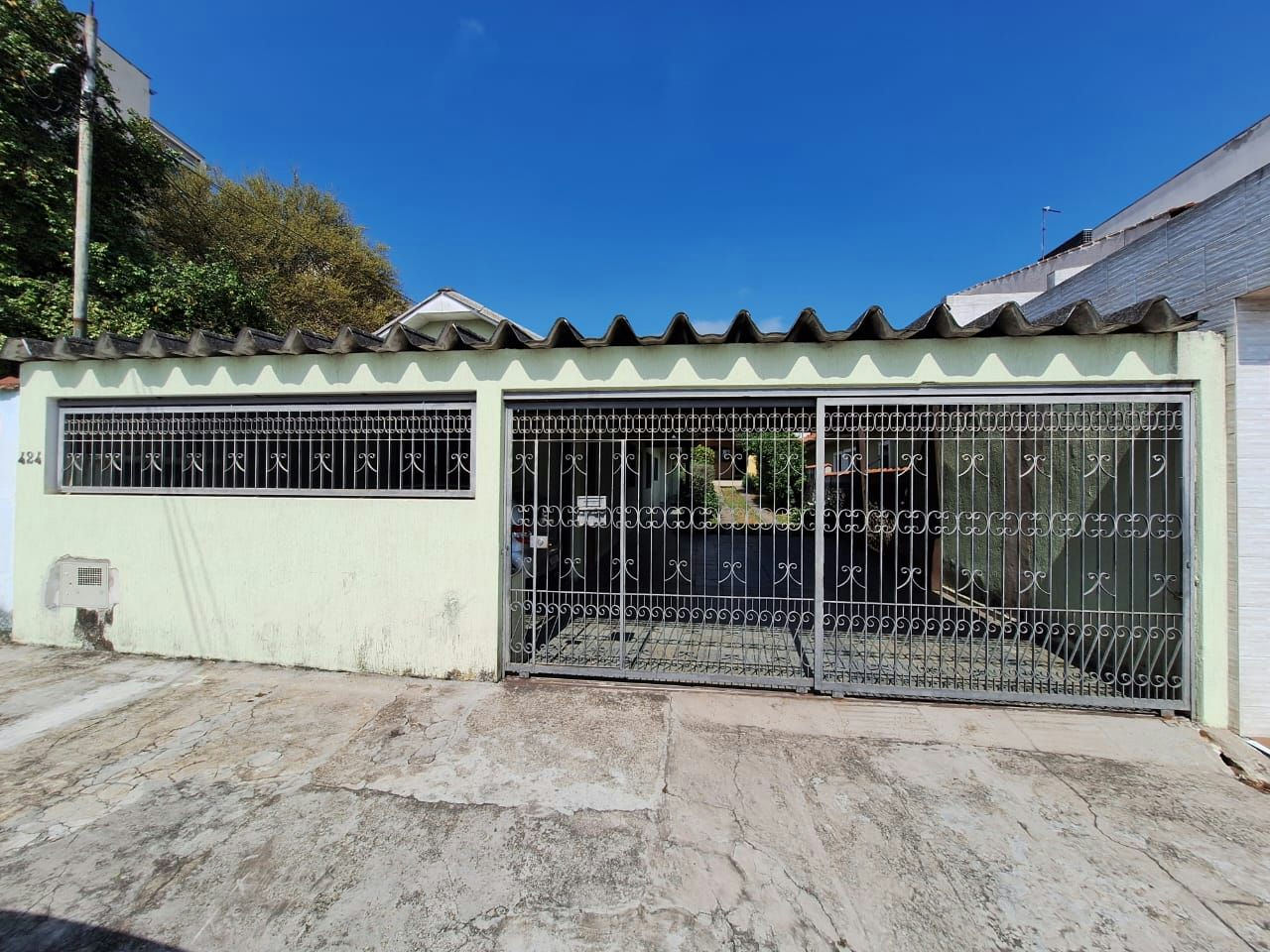 Casa em Vila Lúcia - 290m² | 6 dormitórios | 11 vagas