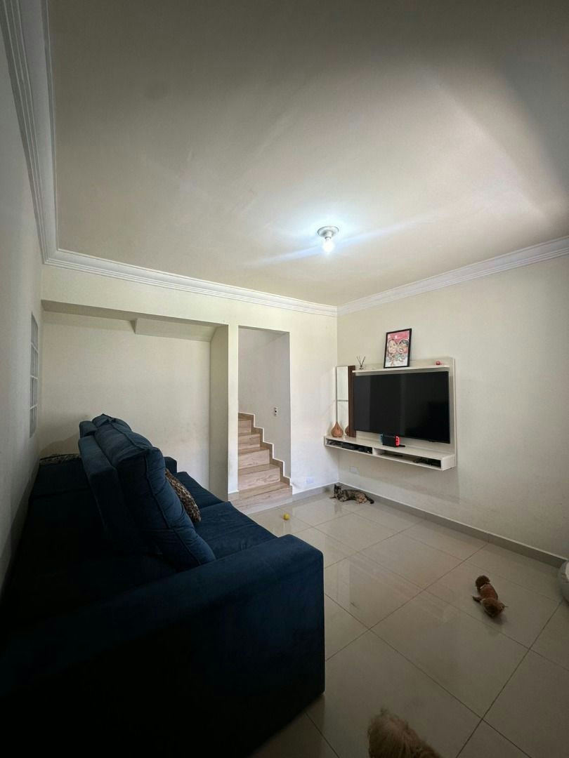 Sobrado em Jardim Guairaca - 60m² | 2 dormitórios | 1 vaga - miniatura 2