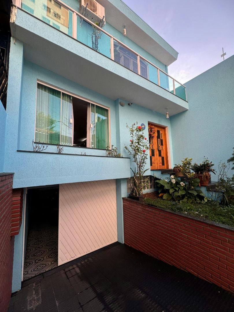 Sobrado em Vila Prudente (Zona Leste) - 330m² | 3 dormitórios | 9 vagas - miniatura 3