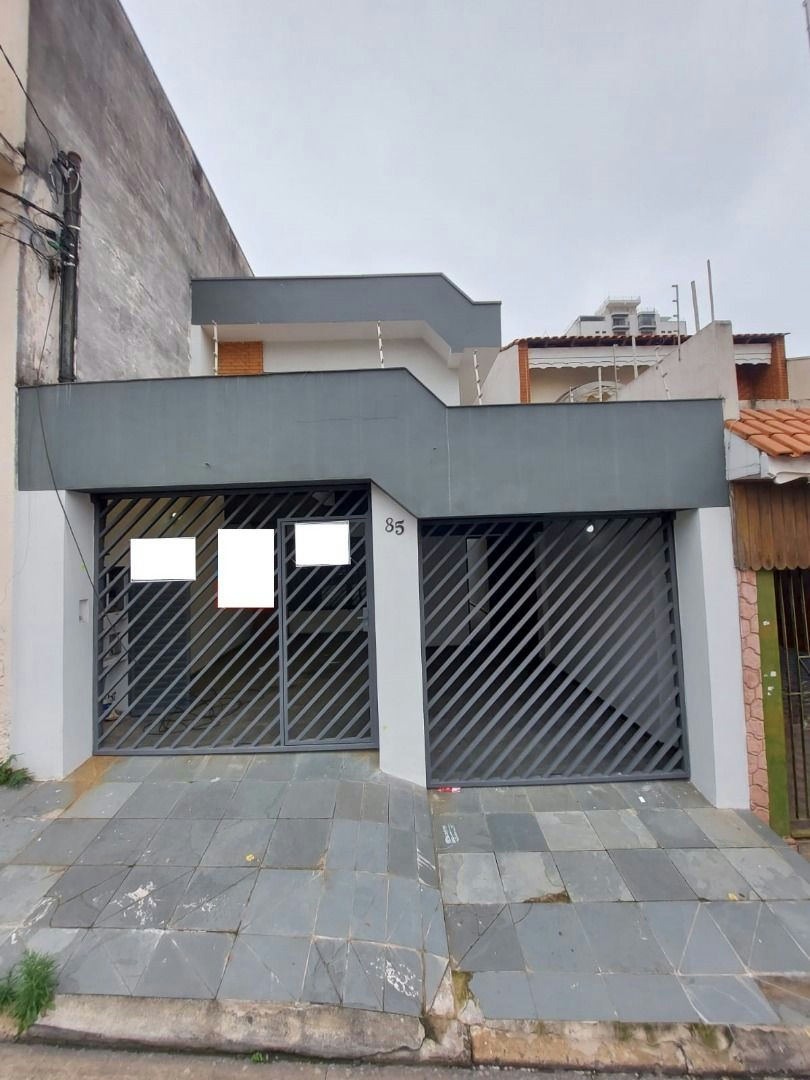Sobrado em Vila Santo Estevão - 160m² | 3 dormitórios | 2 vagas