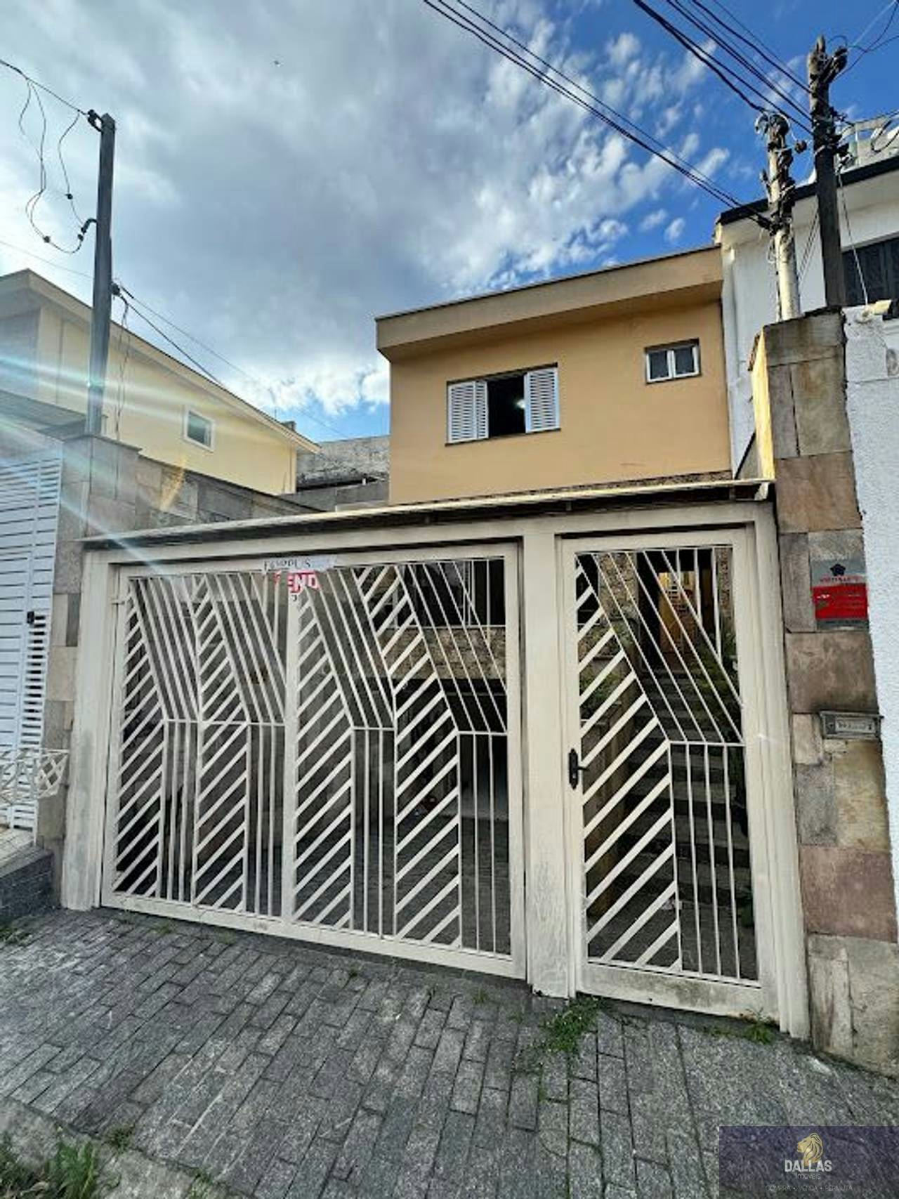 Sobrado em Alto da Mooca - 153m² | 3 dormitórios | 4 vagas