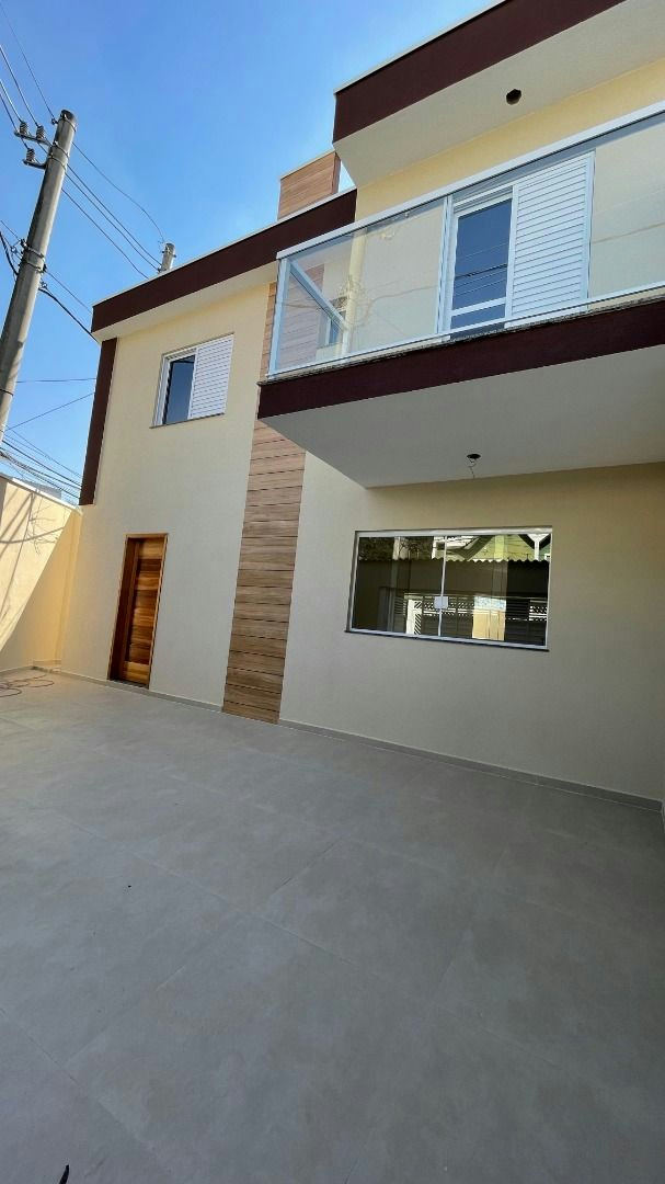 Sobrado em Vila Lúcia - 110m² | 3 dormitórios | 3 vagas