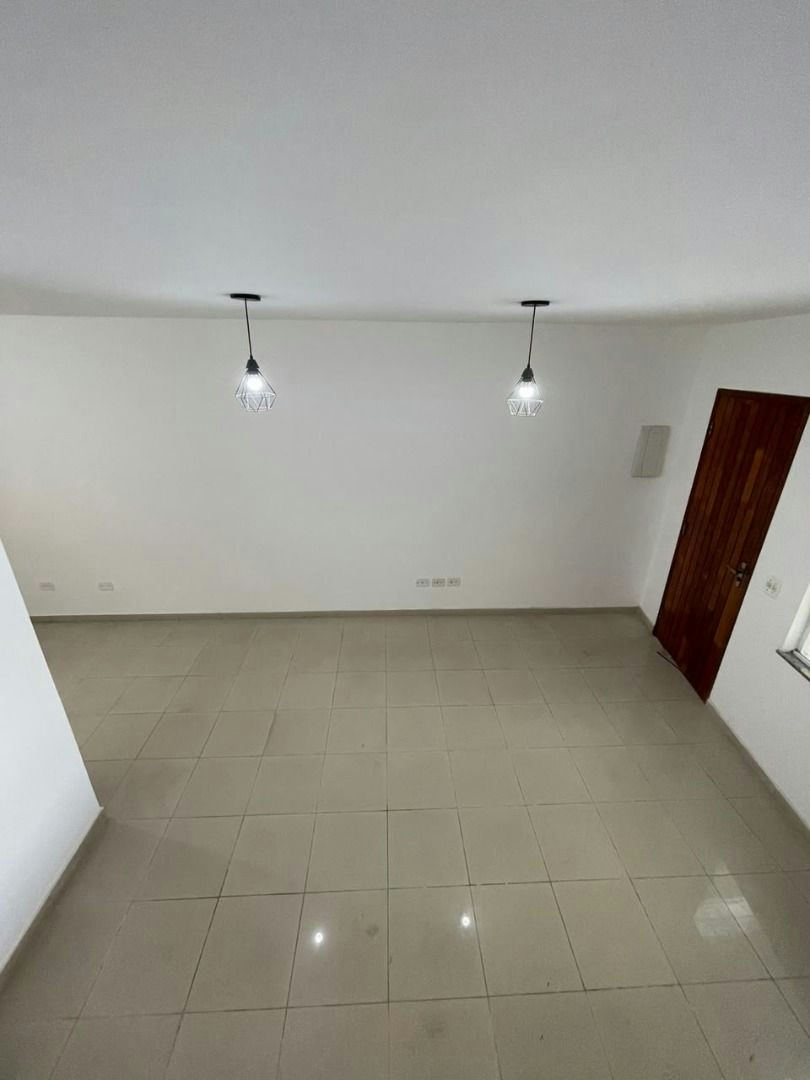 Sobrado em Parque São Lucas - 68m² | 3 dormitórios | 2 vagas - miniatura 4