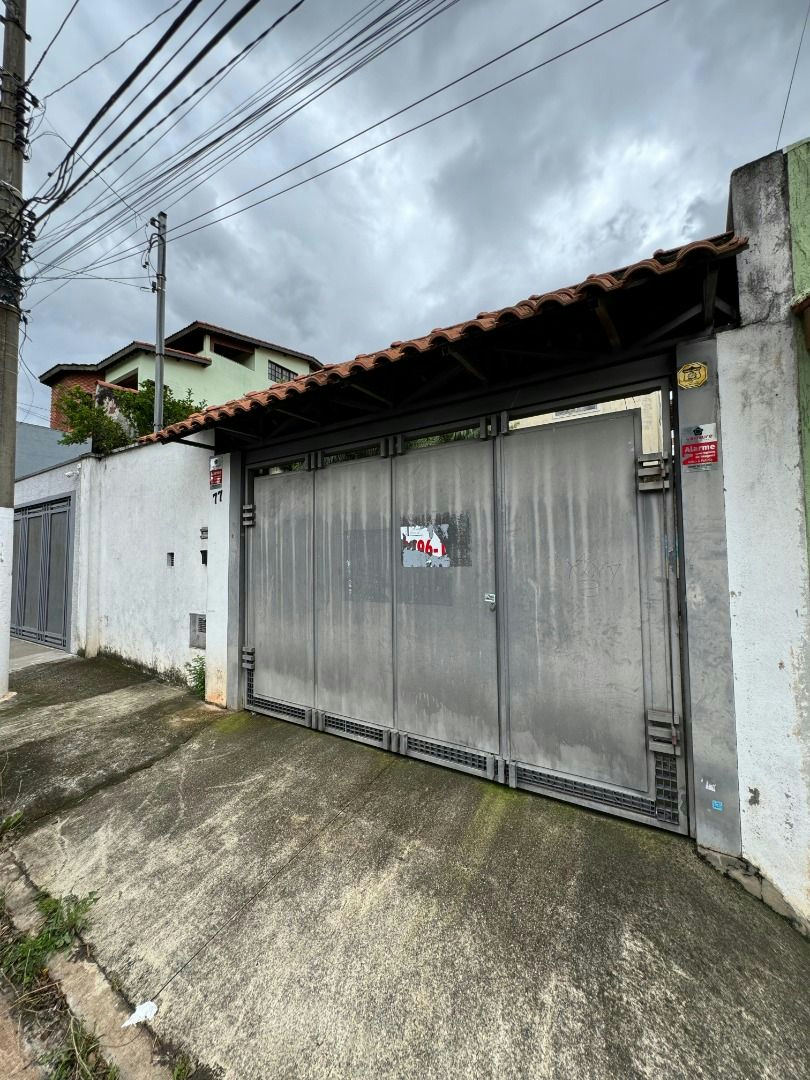 Sobrado em Vila Libanesa - 293m² | 4 dormitórios | 5 vagas