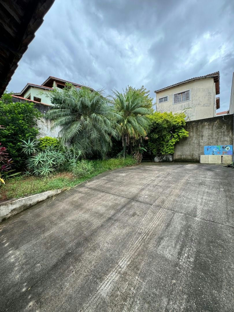 Sobrado em Vila Libanesa - 293m² | 4 dormitórios | 5 vagas - miniatura 2