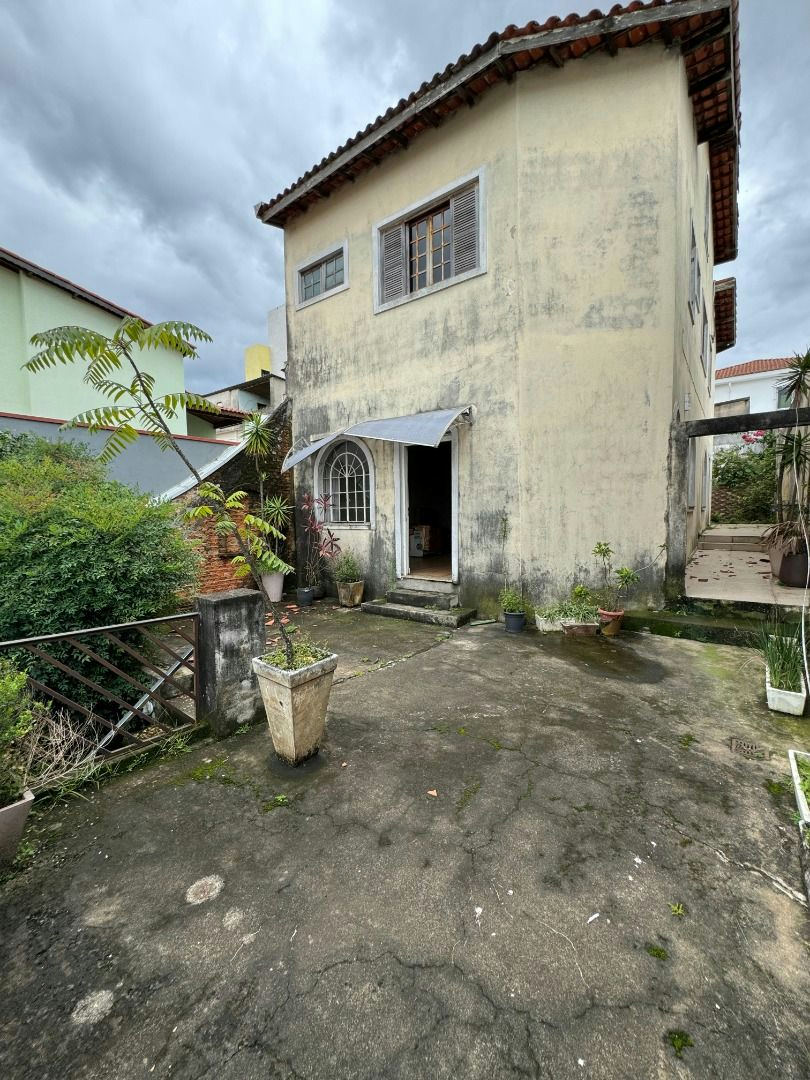Sobrado em Vila Libanesa - 293m² | 4 dormitórios | 5 vagas - miniatura 4