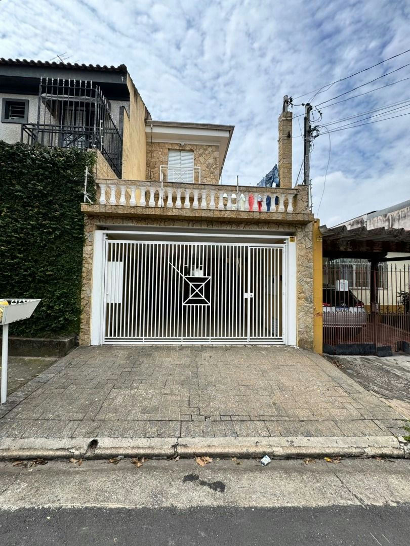 Sobrado em Vila Graciosa - 130m² | 4 dormitórios | 2 vagas