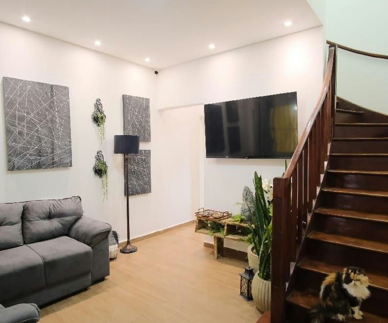 Sobrado em Parque São Jorge - 180m² | 3 dormitórios | 1 vaga - miniatura 4